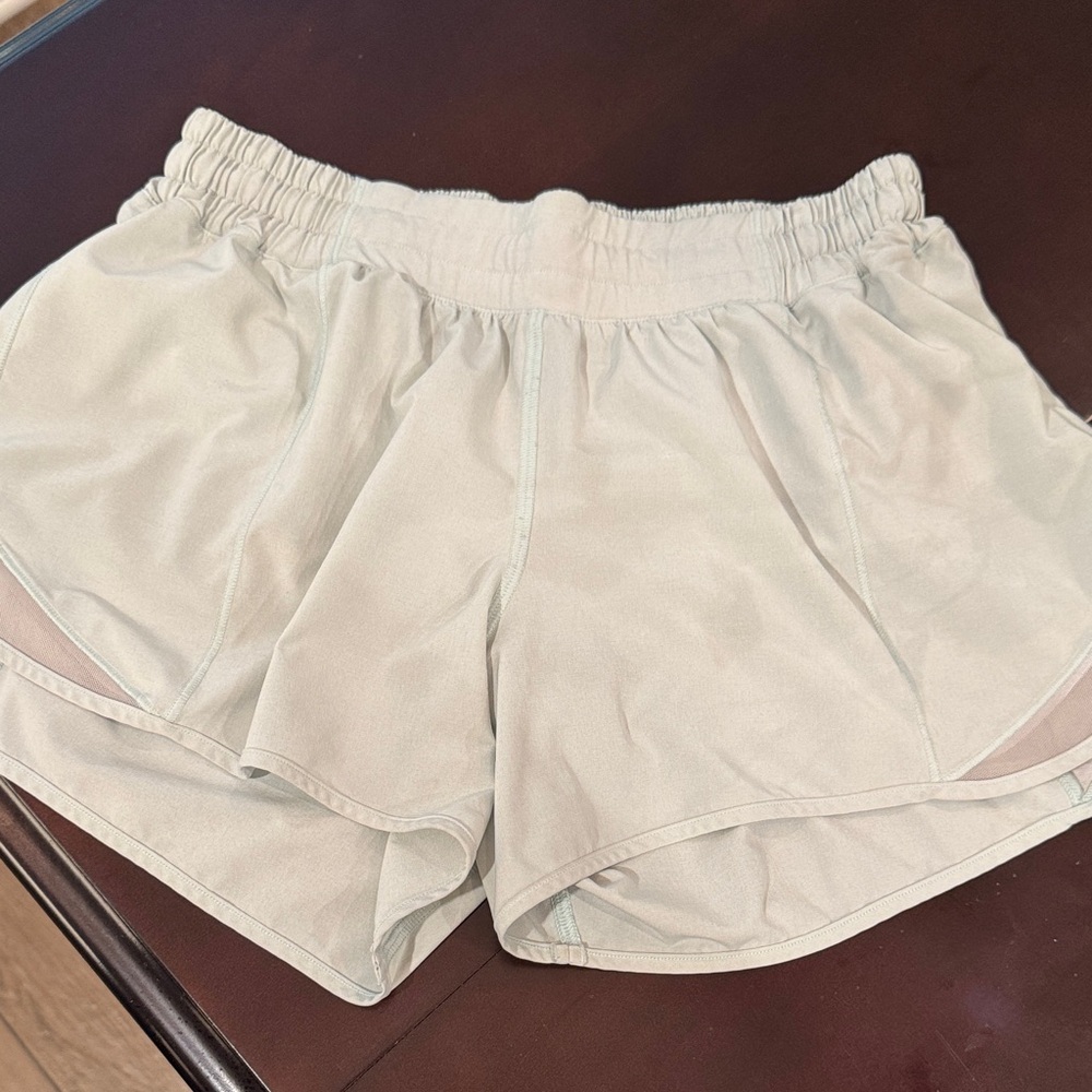 lululemon athletica Women's hotty hot mint green running Athletic Shorts tall - Picture 10 of 15
